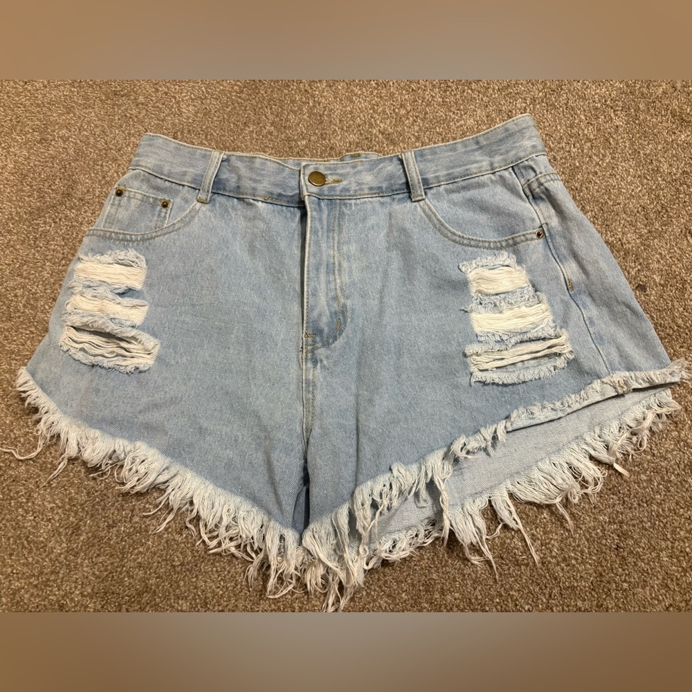 SHEIN DISTRESSED CUT-OFF SHORTS